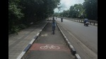 Cyclist rides on Baner road on cycle lane, (Shankar Narayan/HT PHOTO) Cyclist rides on Baner road on cycle lane, (Shankar Narayan/HT PHOTO)