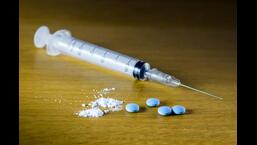 Drugs worth <span class=
