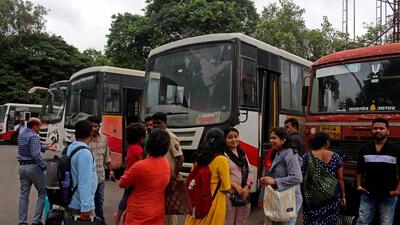 Commuters waiting for MSRTC bus at Swargate. (Ravindra Joshi/HT PHOTO)