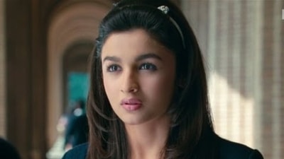 Alia Bhatt's still from Student Of The Year. Alia Bhatt's still from Student Of The Year.