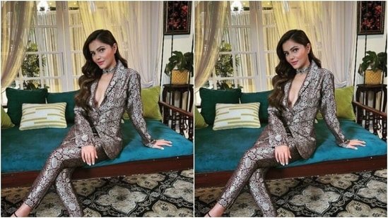 Rubina played muse to fashion designer house DV Fashion Studio and picked a patterned pant suit for the pictures.(Instagram/@rubinadilaik)
