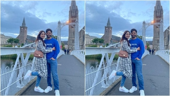 While Disha chose a long tweed coat, denim jeans, a shoulder bag and white sneakers for the outing, Rahul chose a Balmain round neck jumper with straight-fit denim jeans and white lace-up sneakers. The two lovebirds hugged each other while getting the photo clicked.(Instagram)