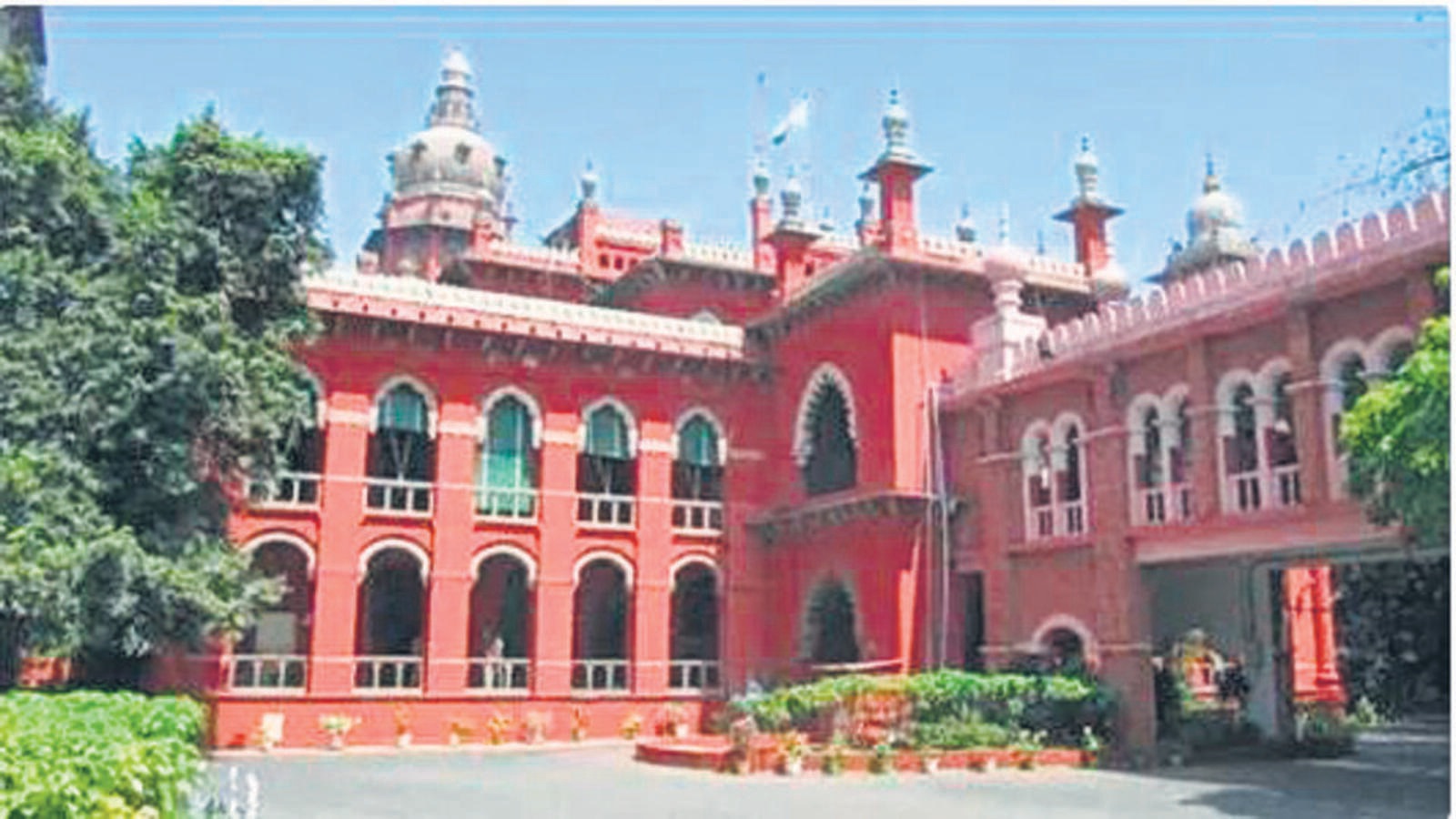 Madras HC Upholds TN Govt s Rules On Priests Appointments Exempts 