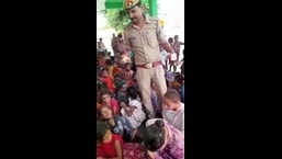 GRP constable Rohit Kumar has been a life changer for many during his four-year posting at Unnao’s Korarikala railway station by establishing ‘Har Haath Mein Kalam Pathshala’ (free school) for underprivileged kids. (Sourced)
