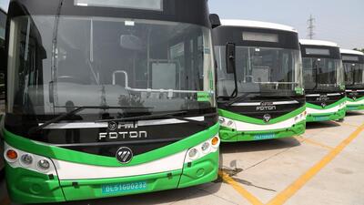 The 100 electric buses are a part of a consignment of 300 procured by the DTC. Of these 300, 150 are already running on city roads, 100 will be rolled out on Wednesday and the remaining 50 in September. (Sanchit Khanna/HT Archive) The 100 electric buses are a part of a consignment of 300 procured by the DTC. Of these 300, 150 are already running on city roads, 100 will be rolled out on Wednesday and the remaining 50 in September. (Sanchit Khanna/HT Archive)