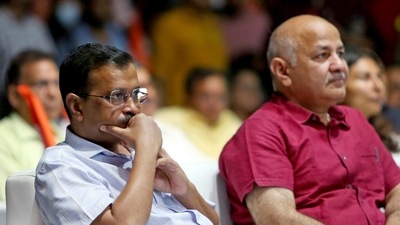 Delhi chief minister Arvind Kejriwal with Deputy CM Manish Sisodia. (ANI) Delhi chief minister Arvind Kejriwal with Deputy CM Manish Sisodia. (ANI)