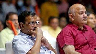 Delhi chief minister Arvind Kejriwal with Deputy CM Manish Sisodia. (ANI) Delhi chief minister Arvind Kejriwal with Deputy CM Manish Sisodia. (ANI)
