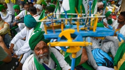 Farmers from Punjab, Haryana, Uttar Pradesh, Karnataka and other states reached New Delhi to stage the protest. (Amal KS / Hindustan Times)