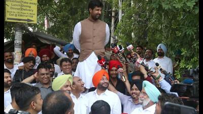 The Punjab Congress on Monday presented its leadership before the vigilance bureau (VB) saying it could detain any of them as it was “fed up” of allegations of corruption against its leaders by the Bhagwant Mann government. The Punjab Congress on Monday presented its leadership before the vigilance bureau (VB) saying it could detain any of them as it was “fed up” of allegations of corruption against its leaders by the Bhagwant Mann government.