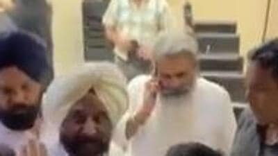 Punjab Congress working president Bharat Bhushan Ashu was arrested by the vigilance bureau from a hair salon in Ludhiana on Monday (Screengrab) Punjab Congress working president Bharat Bhushan Ashu was arrested by the vigilance bureau from a hair salon in Ludhiana on Monday (Screengrab)