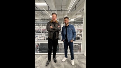 The picture shows Elon Musk on left and his 'Twitter friend' Pranay Pathole on right. (Twitter/@PPathole) The picture shows Elon Musk on left and his 'Twitter friend' Pranay Pathole on right. (Twitter/@PPathole)