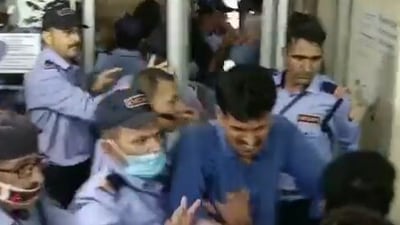 JNU violence: Admin promises strict in scuffle between students, security guards (Twitter)