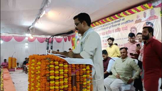 Minister of state (independent charge), social welfare, Asim Arun speaking in a programme organized at Seorahi in Kushinagar district on Monday (Sourced)