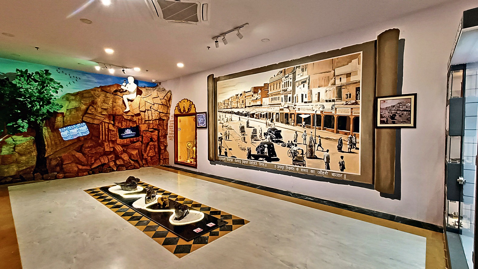 All the exhibits at Khazana Mahal are from the private collection of 87-year-old Dr Rajnikant Shah, a physician who took to the gemstone trade in 1976 and now lives in New York City. All the exhibits at Khazana Mahal are from the private collection of 87-year-old Dr Rajnikant Shah, a physician who took to the gemstone trade in 1976 and now lives in New York City.