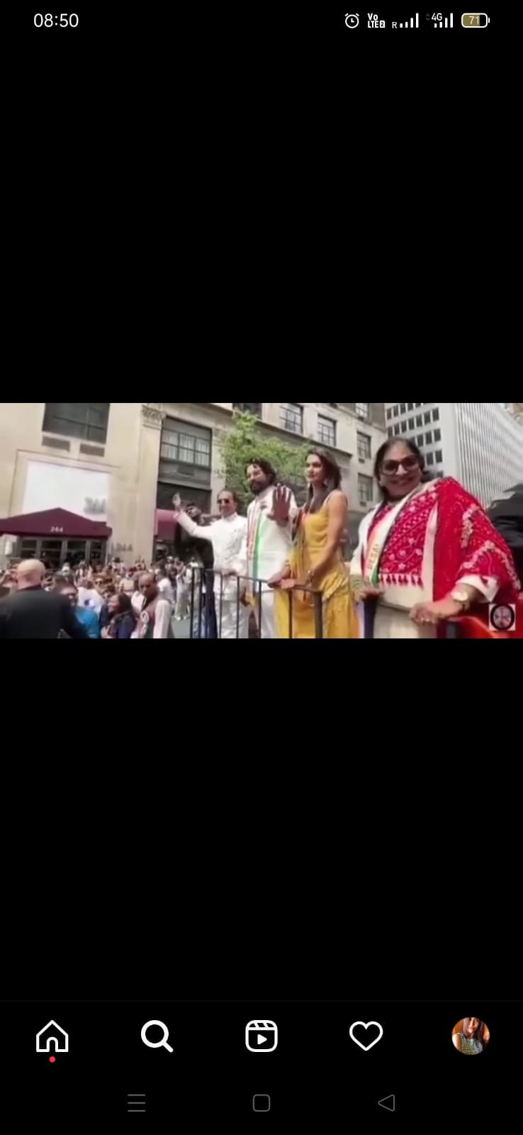Allu Arjun with wife Sneha Reddy at India Day parade in New York.