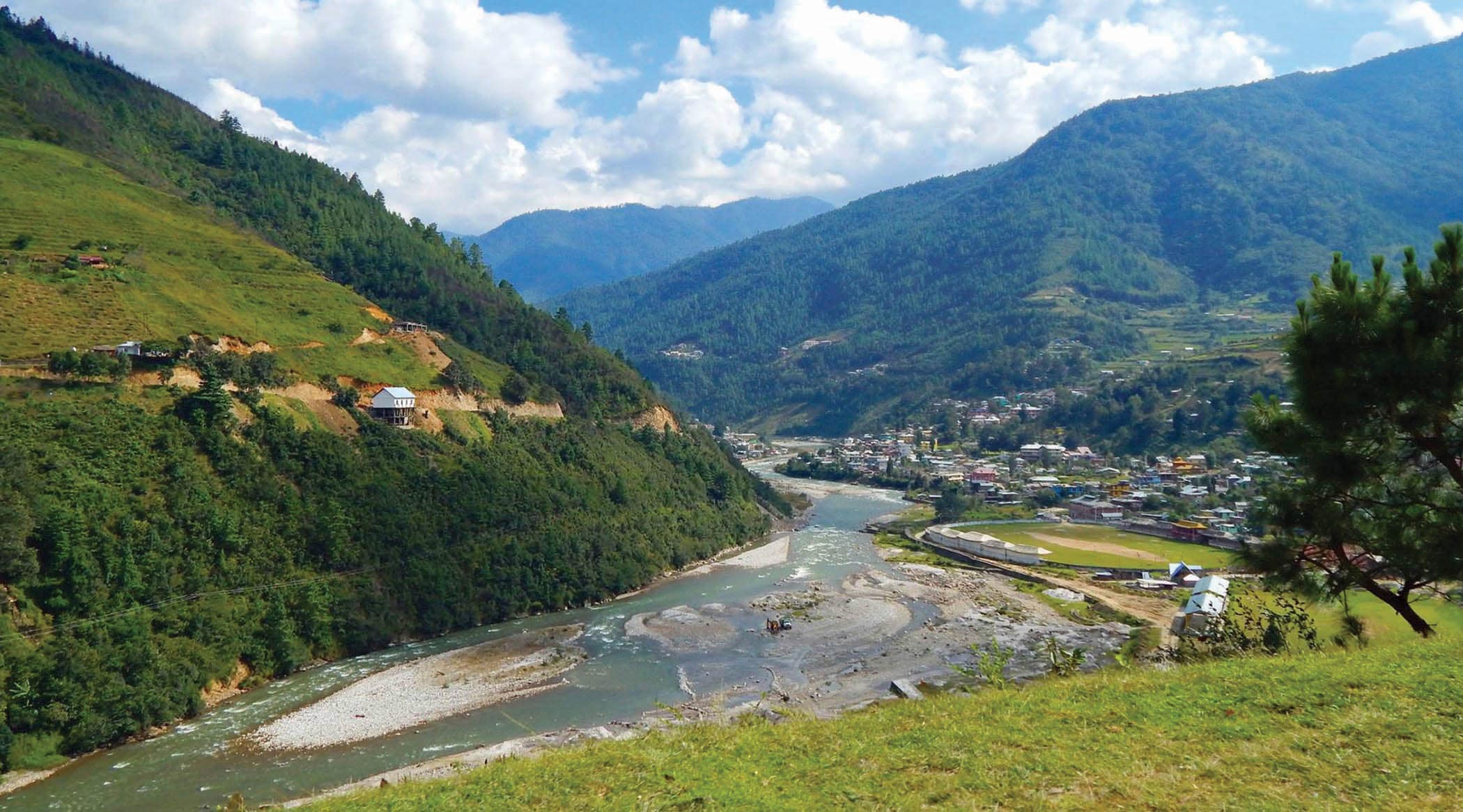 L'un des voyages routiers incontournables à faire dans le nord-est de l'Inde est Guwahati à Tawang.  C'est un voyage magique avec plein de paysages fascinants, de montagnes et de verdure luxuriante. (gettyimages)