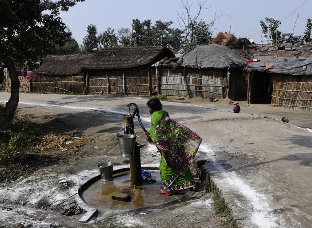 Life in a village near Khushinagar. (Vipin Kumar/Hindustan Times) Life in a village near Khushinagar. (Vipin Kumar/Hindustan Times)