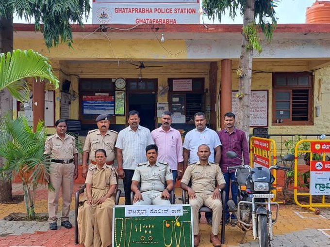 More criminals have been arrested by police in Bengaluru and Belagavi in cases relating to theft and wheeling. (Image source: SP Belagavi/Twitter) More criminals have been arrested by police in Bengaluru and Belagavi in cases relating to theft and wheeling. (Image source: SP Belagavi/Twitter)