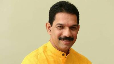 BJP Karnataka unit president Nalin Kumar Kateel has found himself at the receiving end of criticism from people, believed to be his own party workers, over the lack of development in Dakshina Kannada despite it being a Hindutva bastion. (HT) BJP Karnataka unit president Nalin Kumar Kateel has found himself at the receiving end of criticism from people, believed to be his own party workers, over the lack of development in Dakshina Kannada despite it being a Hindutva bastion. (HT)