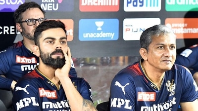 Virat Kohli with Sanjay Bangar (IPL) Virat Kohli with Sanjay Bangar (IPL)