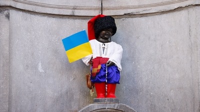Belgium's iconic peeing statue, Manneken-Pis, is dressed in a Ukrainian traditional costume to mark the 31st anniversary of Ukraine's declaration of independence from the Soviet Union. (REUTERS)