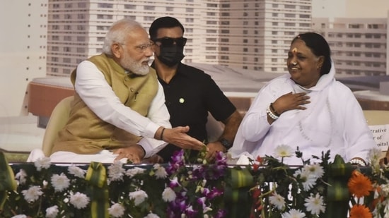 Following the inauguration at Faridabad, PM Modi will travel to Mohali and dedicate 'Homi Bhabha Cancer Hospital and Research Centre' to the Nation, at Mullanpur, New Chandigarh, Sahibzada Ajit Singh Nagar District (Mohali) at around 02:15 PM.(HT Photo/Vipin Kumar)