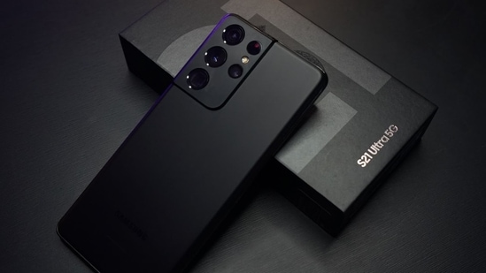 Best Samsung 5000 MAh battery Phones in India (Image Source)