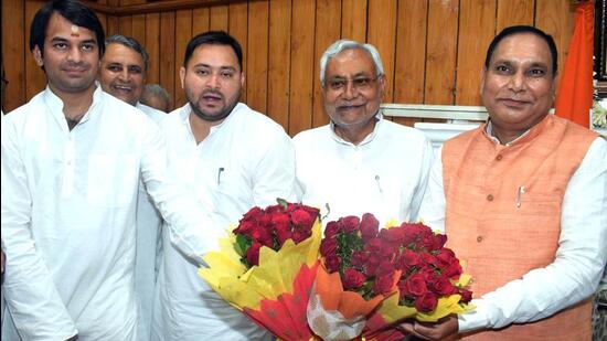Bihar chief minister Nitish Kumar’s JD(U) snapped ties with the BJP on August 9 and joined hands with the Rashtirya Janata Dal (RJD), Congress and other parties to form a new government the next day. (ANI) Bihar chief minister Nitish Kumar’s JD(U) snapped ties with the BJP on August 9 and joined hands with the Rashtirya Janata Dal (RJD), Congress and other parties to form a new government the next day. (ANI)