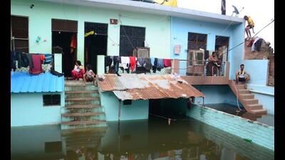 A scene of a flooded low-lying area of Prayagraj on Thursday. (HT photo)