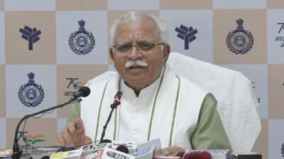 Haryana chief minister Manohar Lal Khattar on Thursday announced an Electricity Surcharge Waiver Scheme 2022, in which defaulting power consumers pay their outstanding principal amount in a lump sum or in three instalments. (HT Photo) Haryana chief minister Manohar Lal Khattar on Thursday announced an Electricity Surcharge Waiver Scheme 2022, in which defaulting power consumers pay their outstanding principal amount in a lump sum or in three instalments. (HT Photo)