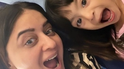 Mahhi Vij was travelling with daughter Tara and her mom.