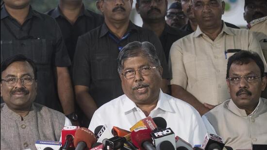 On August 22, during the Vidhan Sabha session, Chandrakant Patil said, “There are 931 undergraduate and 228 postgraduate students from different government colleges who have lost both their parents to Covid pandemic. And the entire course fee of these students will be paid by the state government.” (HT FILE PHOTO)