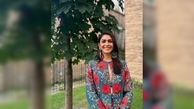 Mrunal Thakur's outfit comes with a cut-out long jacket which she teamed with matching pants and a bralette. (Instagram/@mrunalthakur) Mrunal Thakur's outfit comes with a cut-out long jacket which she teamed with matching pants and a bralette. (Instagram/@mrunalthakur)