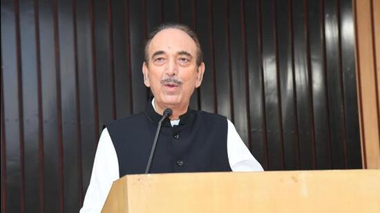 Ghulam Nabi Azad shared the resignation letter on his official Twitter account. (Facebook (Ghulam Nabi Azad))