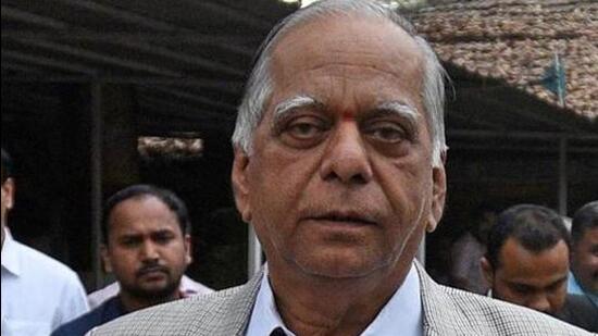 D S Kulkarni and his wife were booked for cheating and criminal breach of trust at Shivajinagar police station following complaints from investors. (HT FILE PHOTO)
