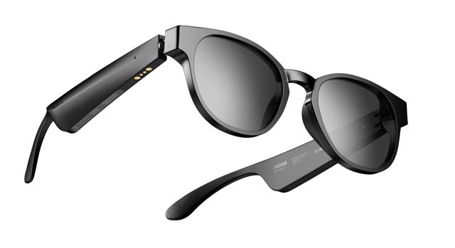The i1 Smart Glasses by Noise has interchangeable lenses and a revolutionary design that guides the sound to your ears The i1 Smart Glasses by Noise has interchangeable lenses and a revolutionary design that guides the sound to your ears