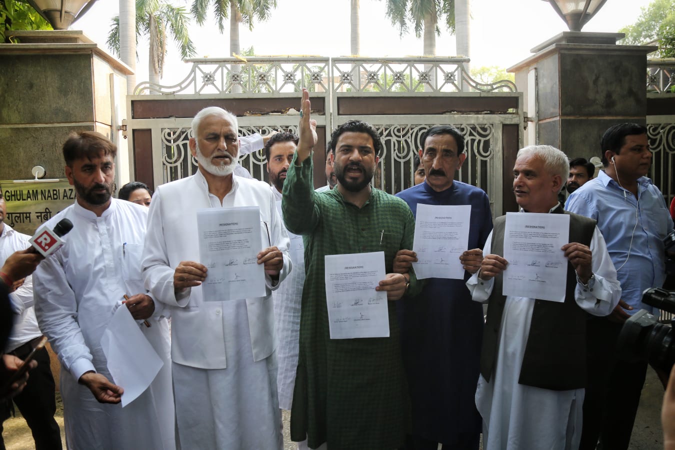 Five Congress leaders in Jammu &amp; Kashmir who were also former legislators resigned from the party hours after Ghulam Nabi Azad put in his papers. (Sanchit Khanna)