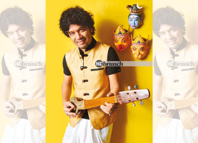 Papon explains: The Duitara is a four-stringed instrument used in the music of the Vaishanvites, and is more commonly used in Lower Assam (Prabhat Shetty) Papon explains: The Duitara is a four-stringed instrument used in the music of the Vaishanvites, and is more commonly used in Lower Assam (Prabhat Shetty)
