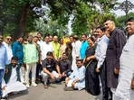 Jharkhand CM Hemant Soren with Jharkhand Congress president Rajesh Thakur and UPA MLAs pose for a photograph in Khunti on Saturday(PTI) Jharkhand CM Hemant Soren with Jharkhand Congress president Rajesh Thakur and UPA MLAs pose for a photograph in Khunti on Saturday(PTI)