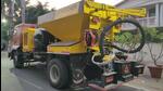 Chandigarh municipal corporation (MC) is all set to hire an all-weather jet-patcher machine, at a cost of <span class='webrupee'>₹</span>2 crore. (HT Photo) Chandigarh municipal corporation (MC) is all set to hire an all-weather jet-patcher machine, at a cost of <span class='webrupee'>₹</span>2 crore. (HT Photo)