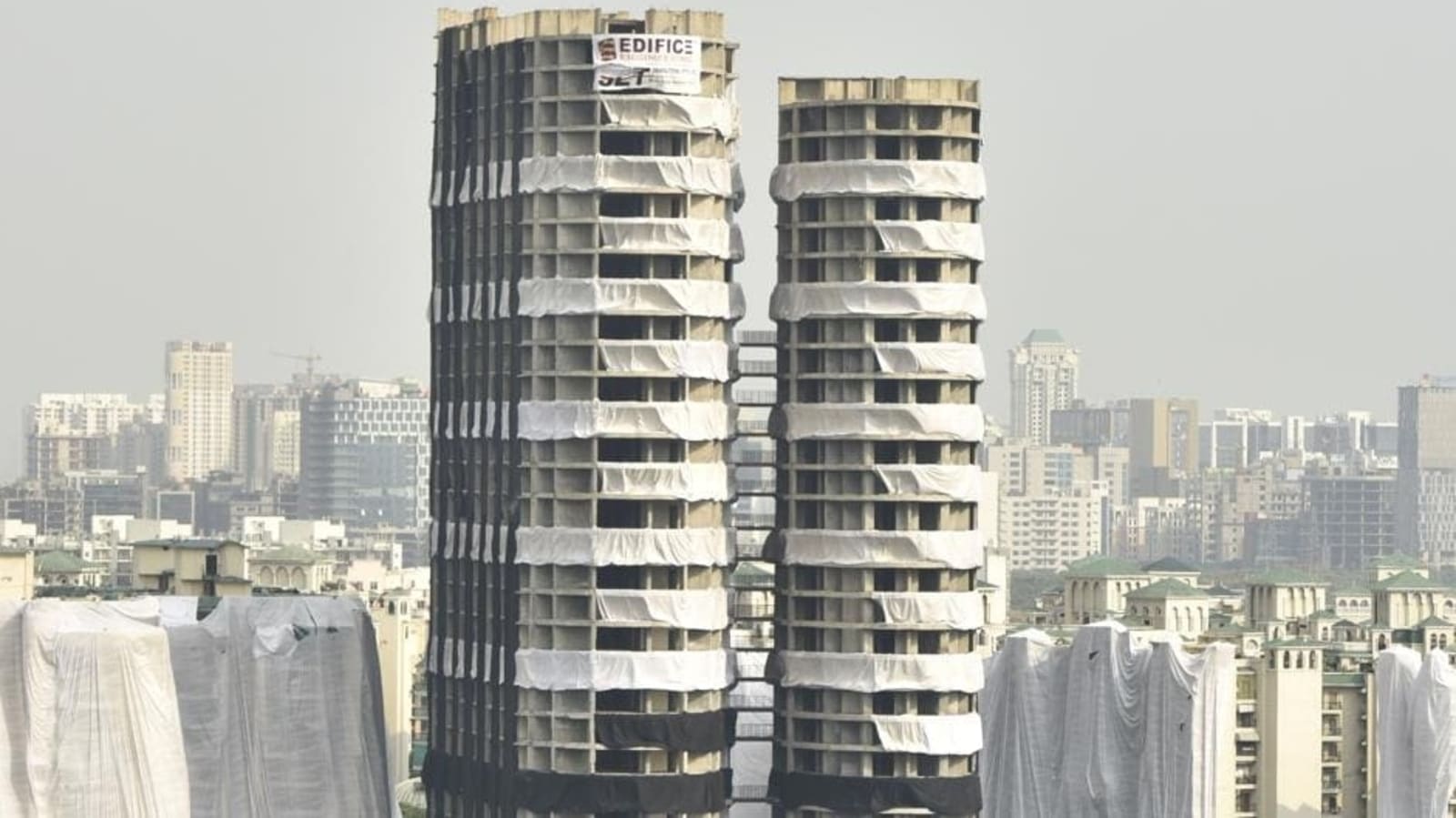 Supertech twin towers set to be demolished tomorrow, final check ups on