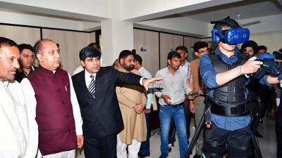 Chief minister Jai Ram Thakur inaugurating the 6th edition of the Himalayan Start-up Trek 2022, an annual startup event of IIT Mandi, on the IIT Campus in Mandi on Saturday. The CM exhorted IIT, Mandi, researchers to work on a technique to forecast natural disasters. (HT Photo)