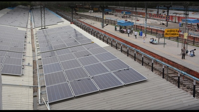 Chandigarh has been rated the best among UTs in solar power installation and was awarded during a function organised by the Association of Renewable Energy Agencies of States (AREAS), formed by the Union ministry of new and renewable energy, on its 8th Foundation Day Ceremony at Cochin, Kerala. (HT File)