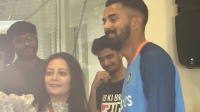 India vice-captain KL Rahul with Pakistani journalists