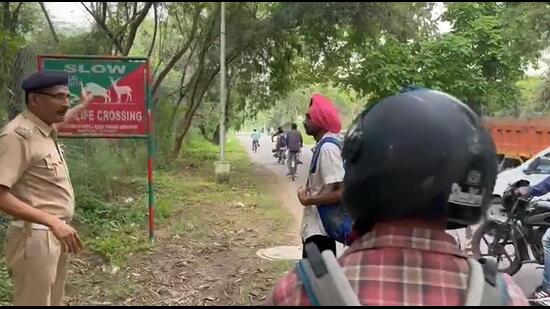 Those travelling on roads in the northern sectors of Chandigarh would have come across boards put up by the UT forest department regarding wildlife crossings (HT PHOTO)
