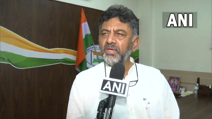 Karnataka Congress President DK Shivakumar opined that Ghulam Nabi Azad quit Congress because he didn't get an RS seat. (ANI)