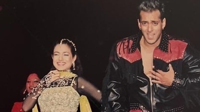 Ameesha Patel shared a throwback photo with Salman Khan. Ameesha Patel shared a throwback photo with Salman Khan.