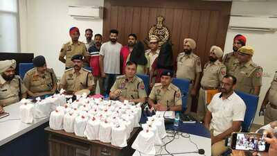 38 kg heroin recovered in SBS Nagar, 2 held (HT Photo)