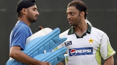 Harbhajan Singh and Shoaib Akhtar (Getty) Harbhajan Singh and Shoaib Akhtar (Getty)