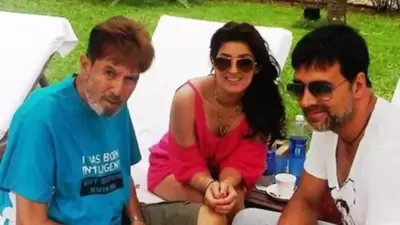 Akshay Kumar got married to Rajesh Khanna's daughter Twinkle Khanna in 2001. Akshay Kumar got married to Rajesh Khanna's daughter Twinkle Khanna in 2001.